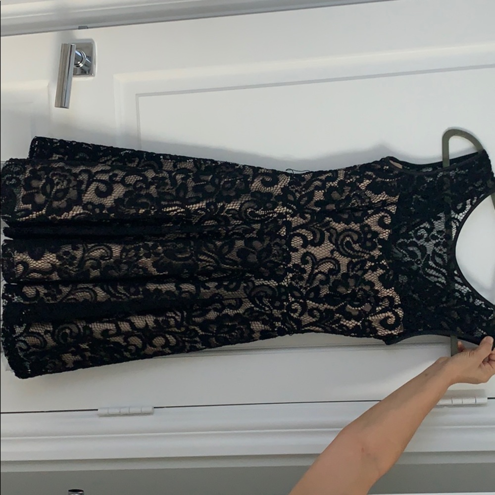CACHE chic lace black dress